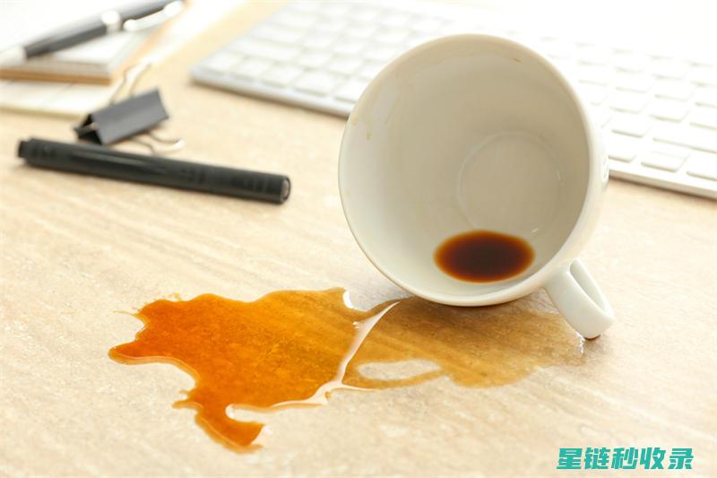 去除咖啡渍的科学原理：化学反应与物理作用 (去除咖啡渍的方法)